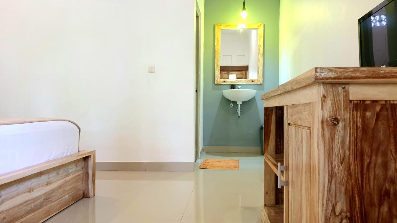 Hello Penida House Appartement Toyapakeh Buitenkant foto